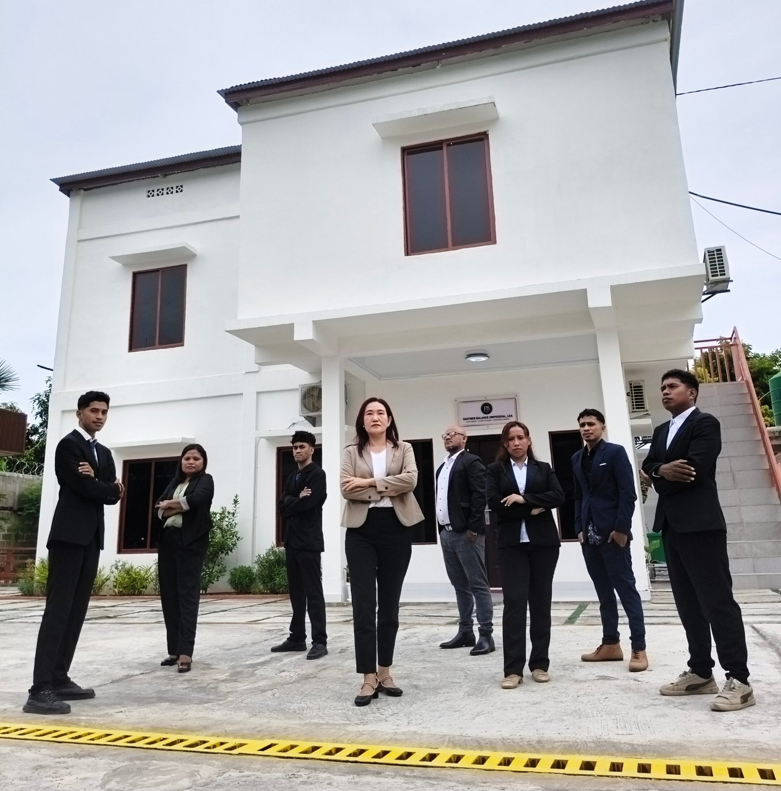 IMG_20260228_092325 (1) filter: 0; fileterIntensity: 0.000000; filterMask: 0; captureOrientation: 270;
shaking: 0.000000; highlight: 0; algolist: 0;
multi-frame: 1;
brp_mask: 0;
brp_del_th: 0.0000,0.0000;
brp_del_sen: 0.0000,0.0000;
delta:1;
bokeh:1;
module: photo;hw-remosaic: false;touch: (-1.0, -1.0);sceneMode: 8;cct_value: 0;AI_Scene: (-1, -1);aec_lux: 81.0;aec_lux_index: 0;albedo: ;confidence: ;motionLevel: 0;weatherinfo: null;temperature: 42;zeissColor: bright;